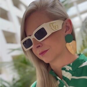 ✨ Authentic Gucci GG1425S Rectangular Sunglasses – Ivory White & Brown  ✨